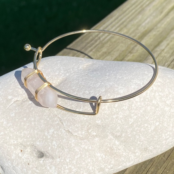 Genuine Rose Quartz hexagon gold tone bracelet - Picture 9 of 13